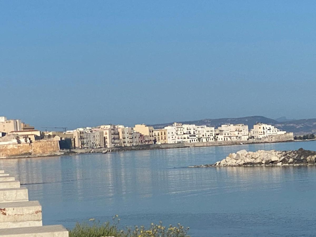 Apartament Mansarda Con Terrazzo Trapani Zewnętrze zdjęcie