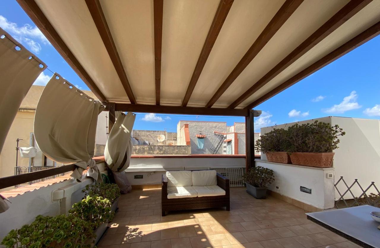 Apartament Mansarda Con Terrazzo Trapani Zewnętrze zdjęcie