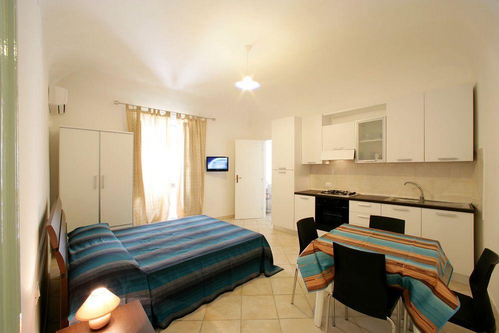 Apartament Mansarda Con Terrazzo Trapani Zewnętrze zdjęcie