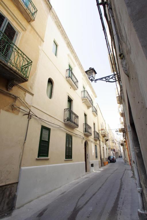 Apartament Mansarda Con Terrazzo Trapani Pokój zdjęcie