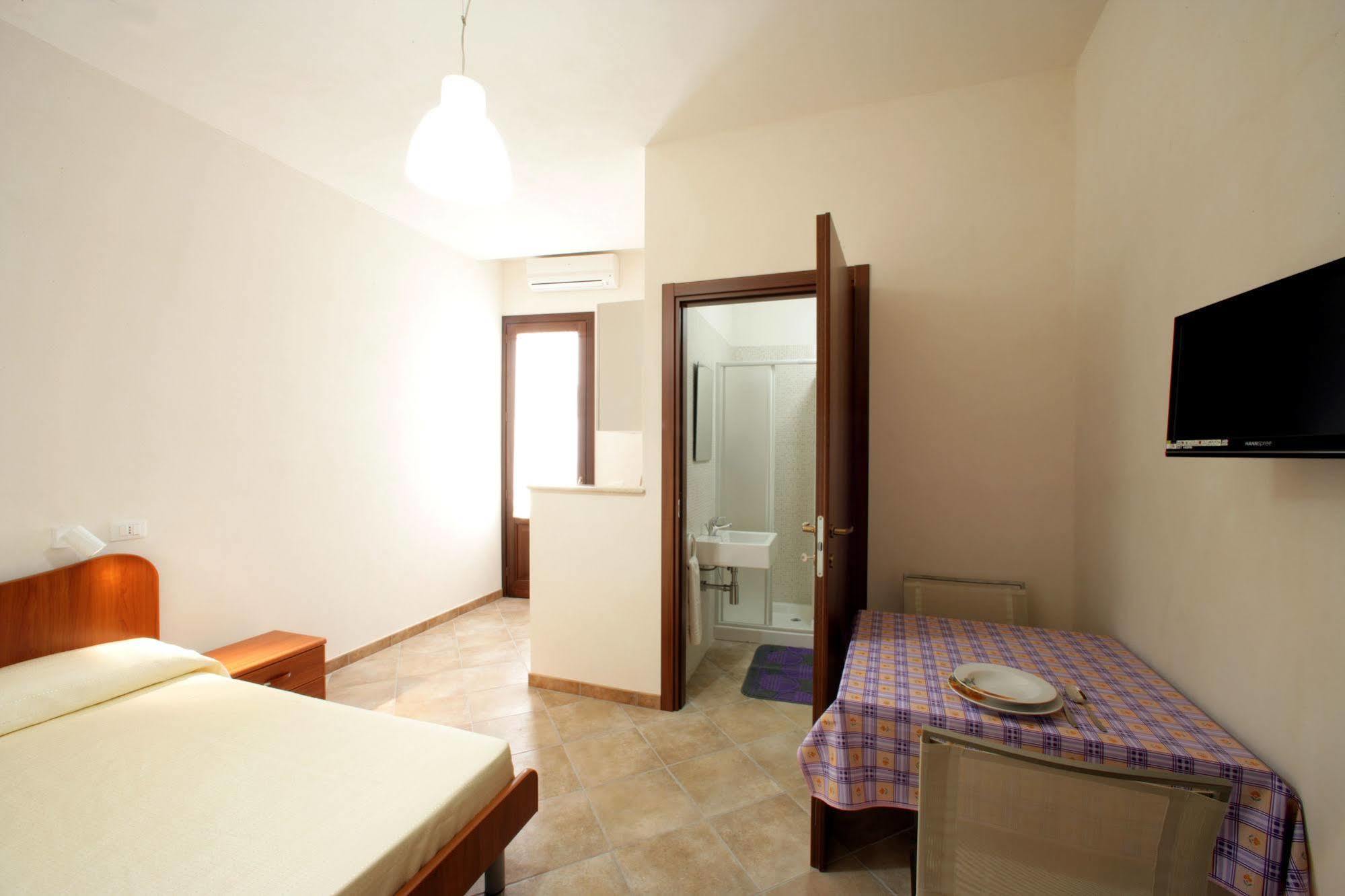 Apartament Mansarda Con Terrazzo Trapani Zewnętrze zdjęcie